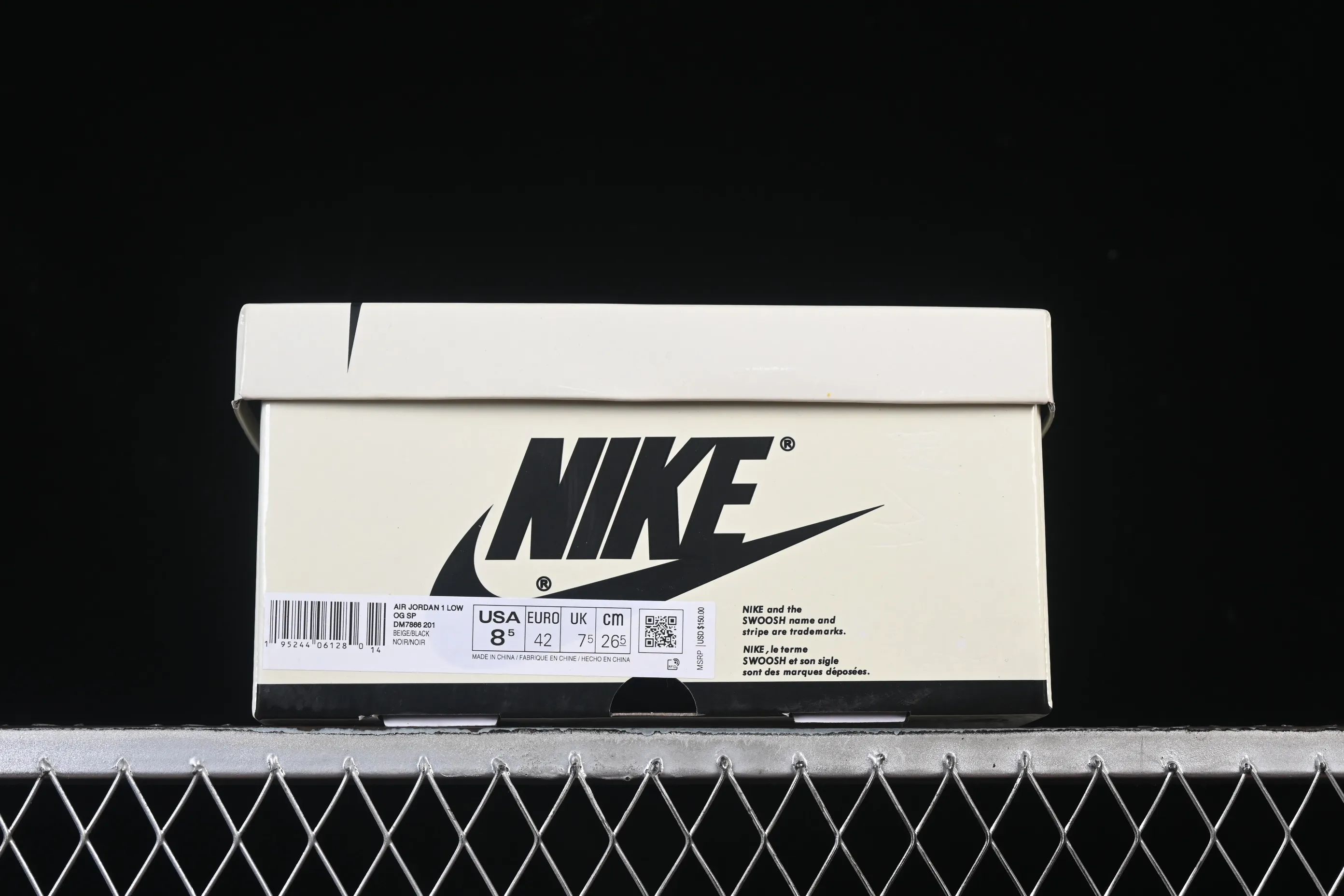 All categories Air Jordan Jordan series basketball shoes Air Jordan 1 Low Travis Scott x Air Jordan 1 Low OG AJ1 Joe 1 undercut low DZ4137-700